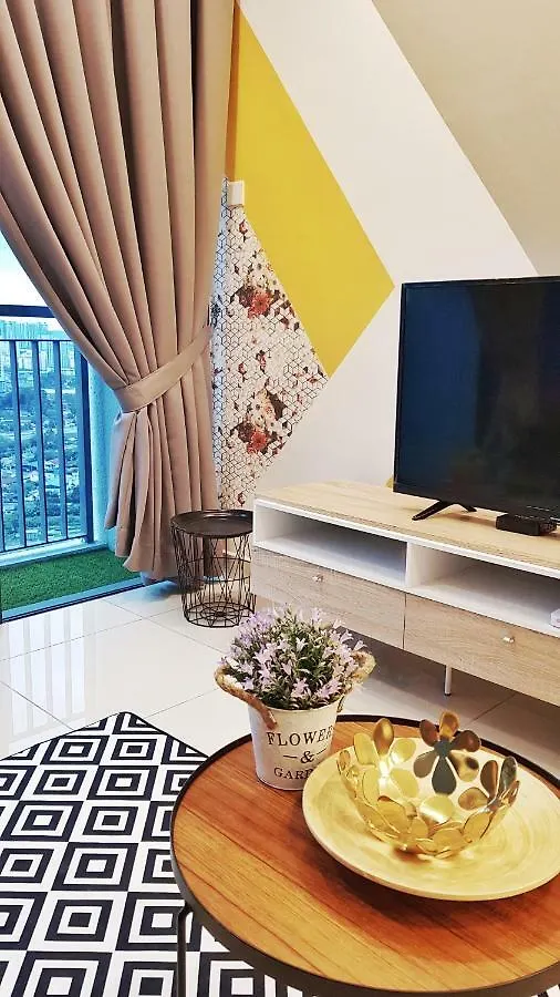 Kl Traders Square Apartment Kuala Lumpur