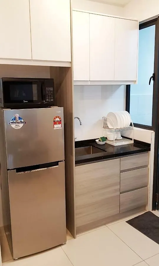 Kl Traders Square Apartment Kuala Lumpur